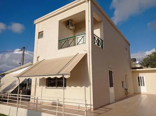 Anna's House