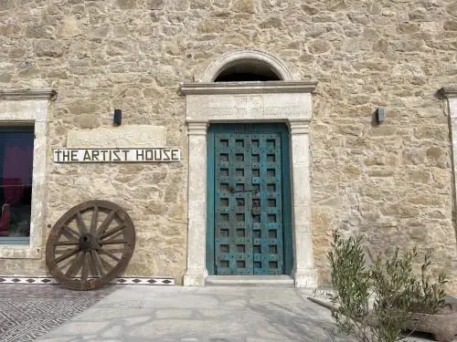 The artist House Komos