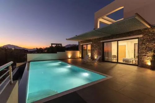 Vista Komos Villa 2, New Villa with Private Pool