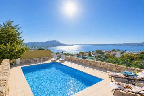 Ariadne Villa