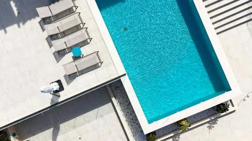 Villa Shlomo-Pool-Near the beach-Kids playground
