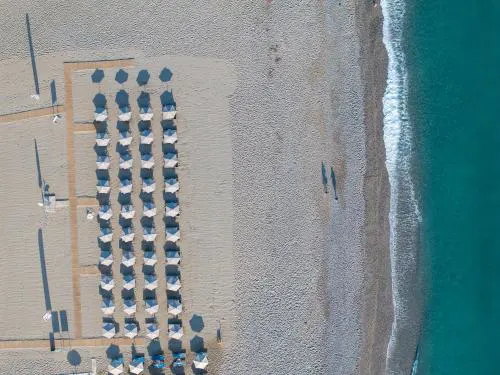 Marinos Beach Hotel