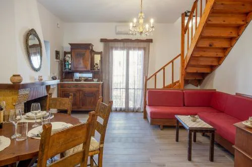 Evelinas House Platanias