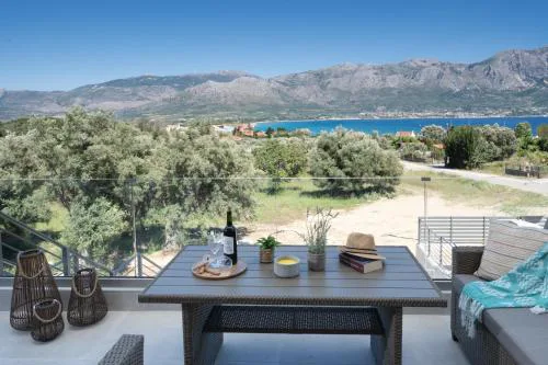 Thea Luxury Home