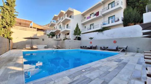 Evita's Resort