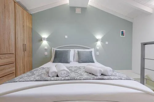 Viatzo Loft Apartment