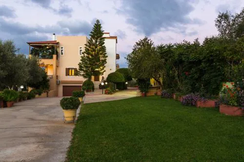 Eleonas Apartments