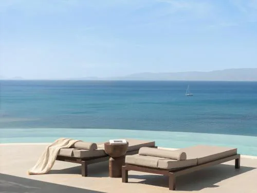 Sundara Estate, Exclusive Seaview Villa with Grand Pool & Direct Beach Access