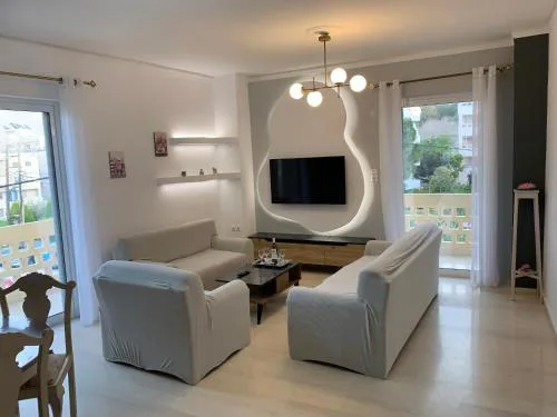 ''Armens luxury home'' 3 minutes from the beach by foot