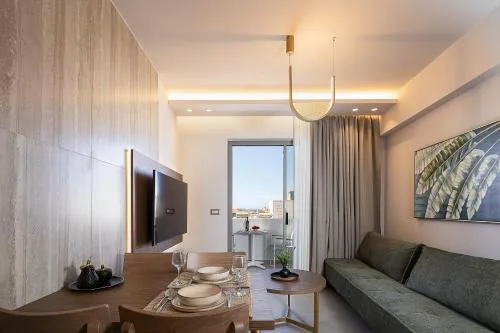 Evaura Luxury Home PRIVATE PARKING