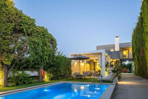 Hestia Grey Villa with Guest House & Private Pool