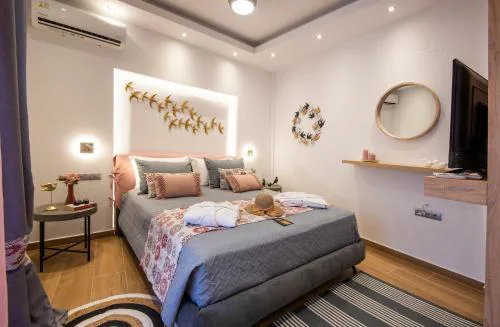 Lovebirds Luxury Apartment