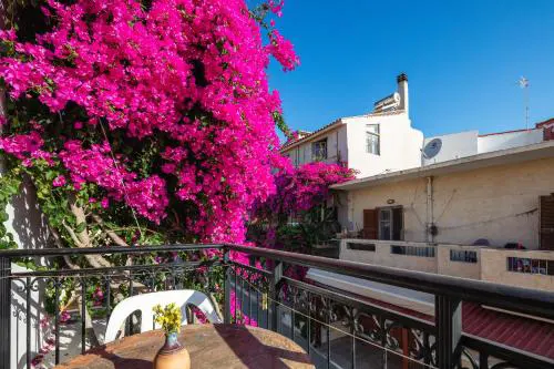 Marylee's studio Old town Rethymno standard studio Adults Only