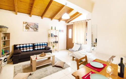 Mat Old Town Apartments A