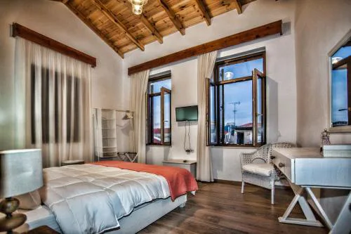 Maya's Boutique Residence