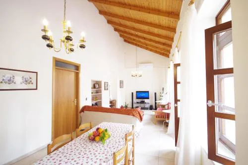 Old Town House & Office, 300mbps WiFi