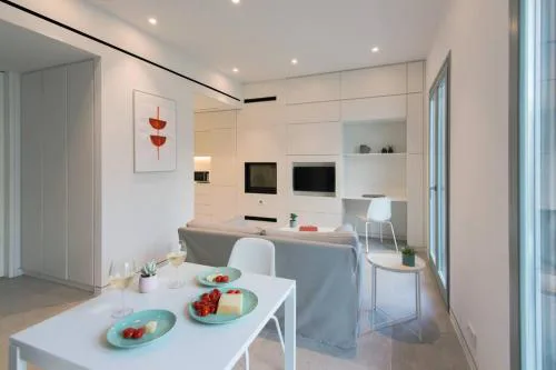 The Met Main Suite 2