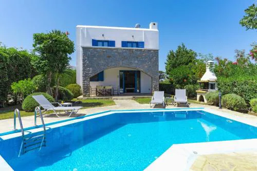 Villa Irini with Heated Pool, By Hellocrete