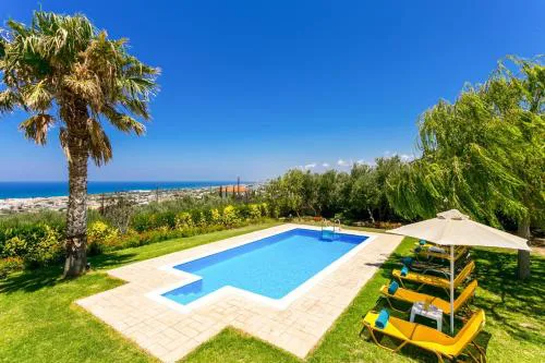 Villa Kastellaki by Villa Plus