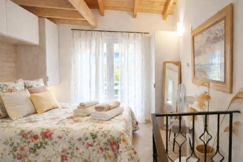 Fedra's cozy apartment in Roda beach