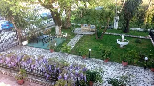 Maritsas Apartments