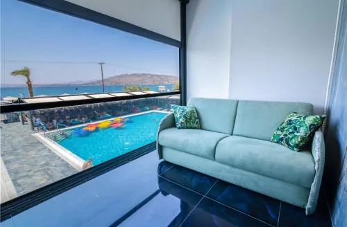 Sea View Serenity Βeachfront & Pool 102