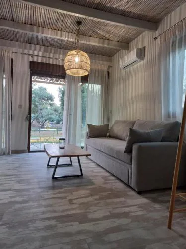 Valia's Beach Studios