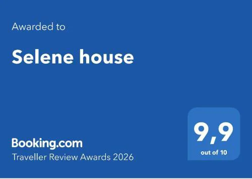 Selene house