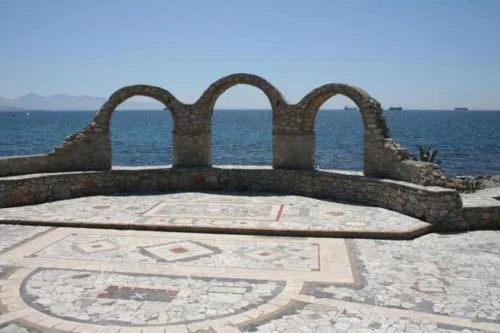 Theatraki