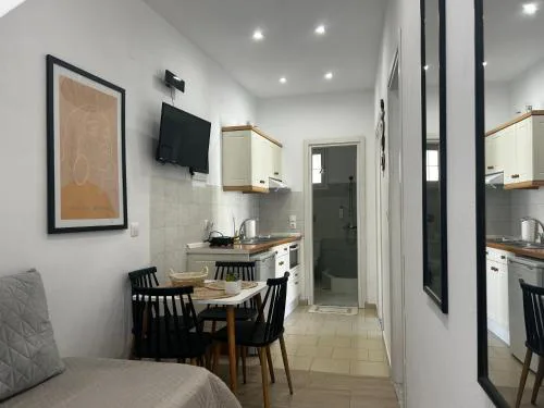 Happiness Apartment 7
