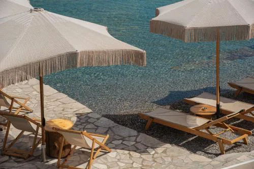 Amalthea Luxury Suites