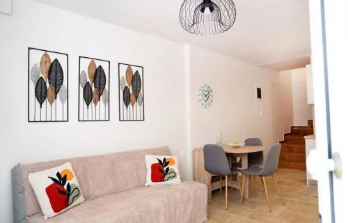Charming Stian Maisonette in Heart of the City