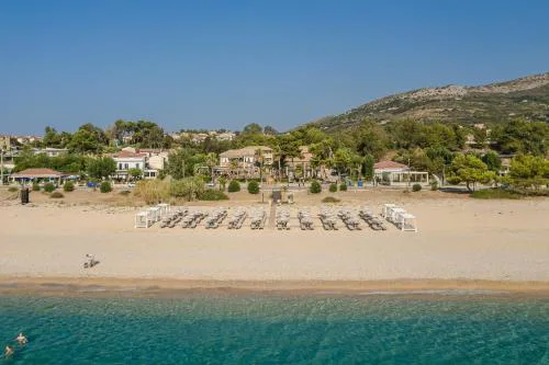 Makis Hotel