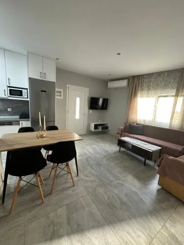Amela House