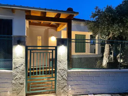 Elia & Meli Villa