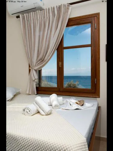 Stelios Apartments