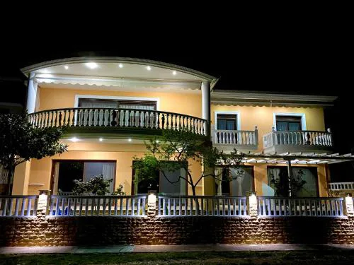 Thea Apartments
