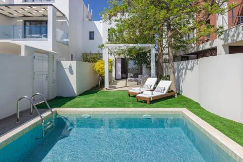 Private Romantic Villa with Heated Pool - Aura