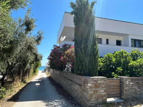 House Constantin