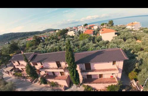 INSPIRA THASSOS APARTMENTS and STUDIOS