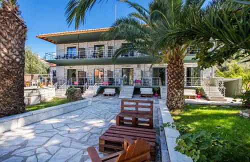 Marti Hotel