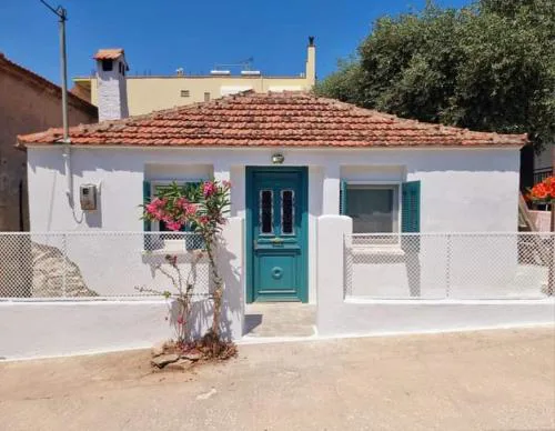 Traditional mama house