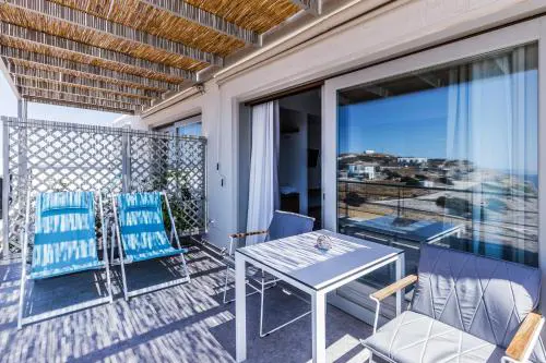 Paralos Lodging
