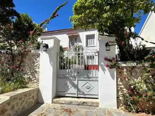 MantasHouse