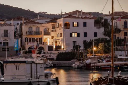 Porto Vecchio Luxury Suites