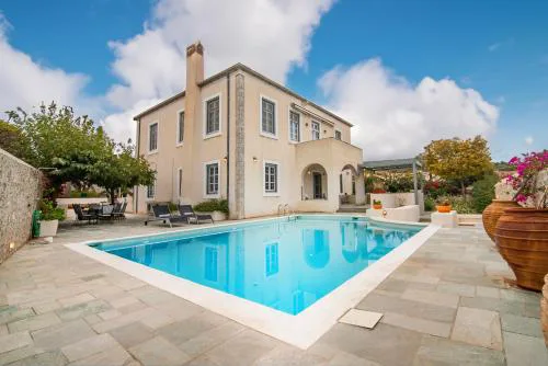 Villa 1853-Upper floor