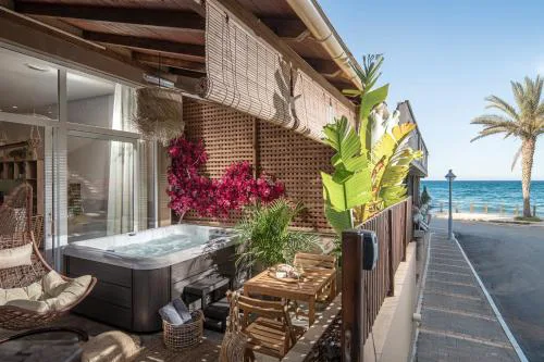 SeaFront Stalis Apartment with Private Patio