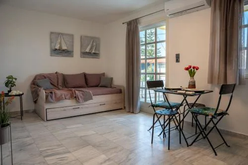 REN Apartment