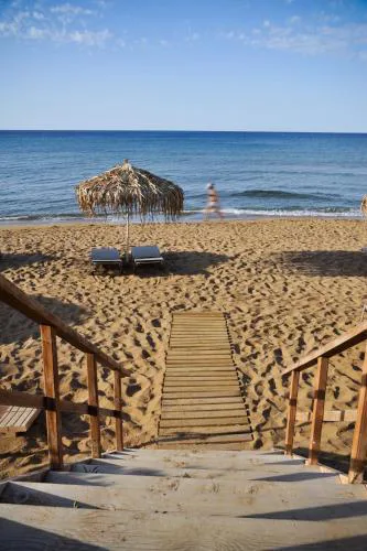 The Mini Beach Hotel