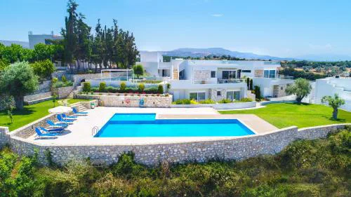 Villa Erythrous